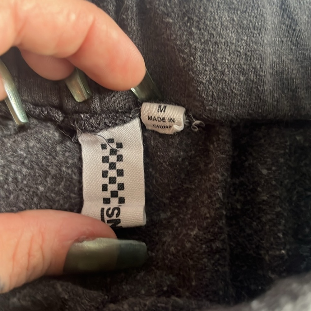 Vans shorts - Picture 3 of 5